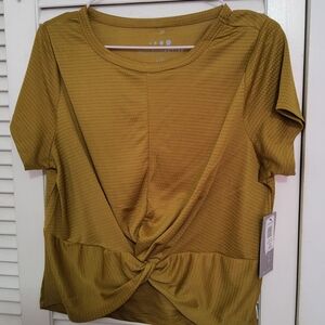 10/$10 🔥 Women's Olive Knot Front Top